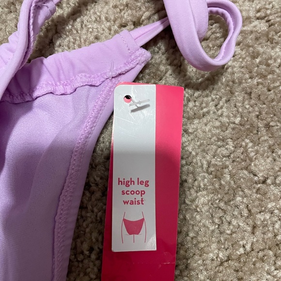 Purple bikini - Picture 6 of 6